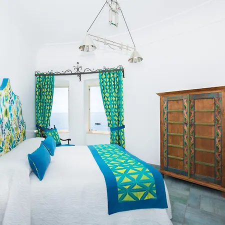 Torre Trasita Luxury 4* פוזיטנו