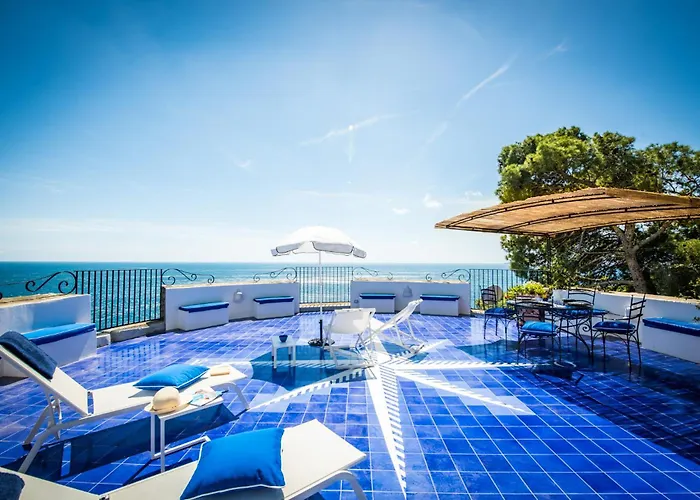 Villa Torre Trasita Luxury Suites